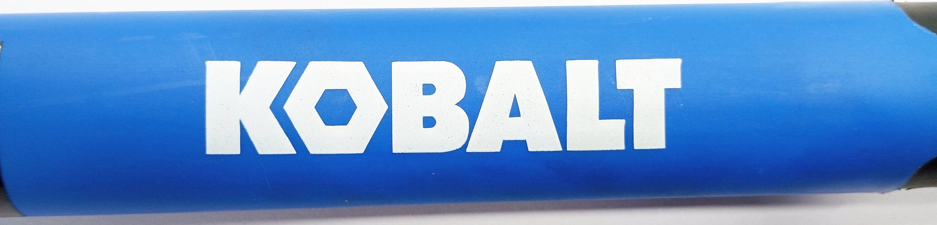 Maza de ingeniería Kobalt de cabeza de acero de 8 libras con mango de fibra de vidrio de cara lisa 103412