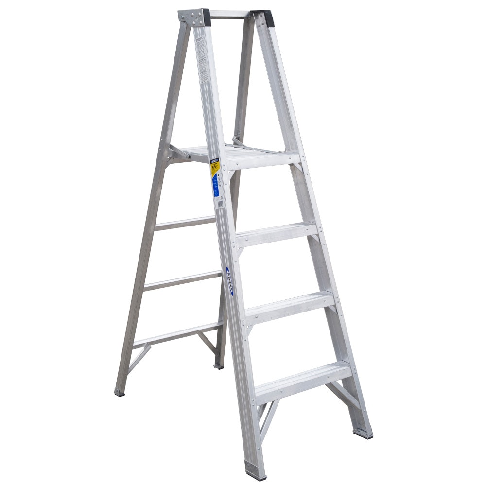 Escalera de plataforma de aluminio tipo 1AA Werner P400 de 6 pies (altura de alcance de 10 pies) - Capacidad de carga de 375 lbs. P404