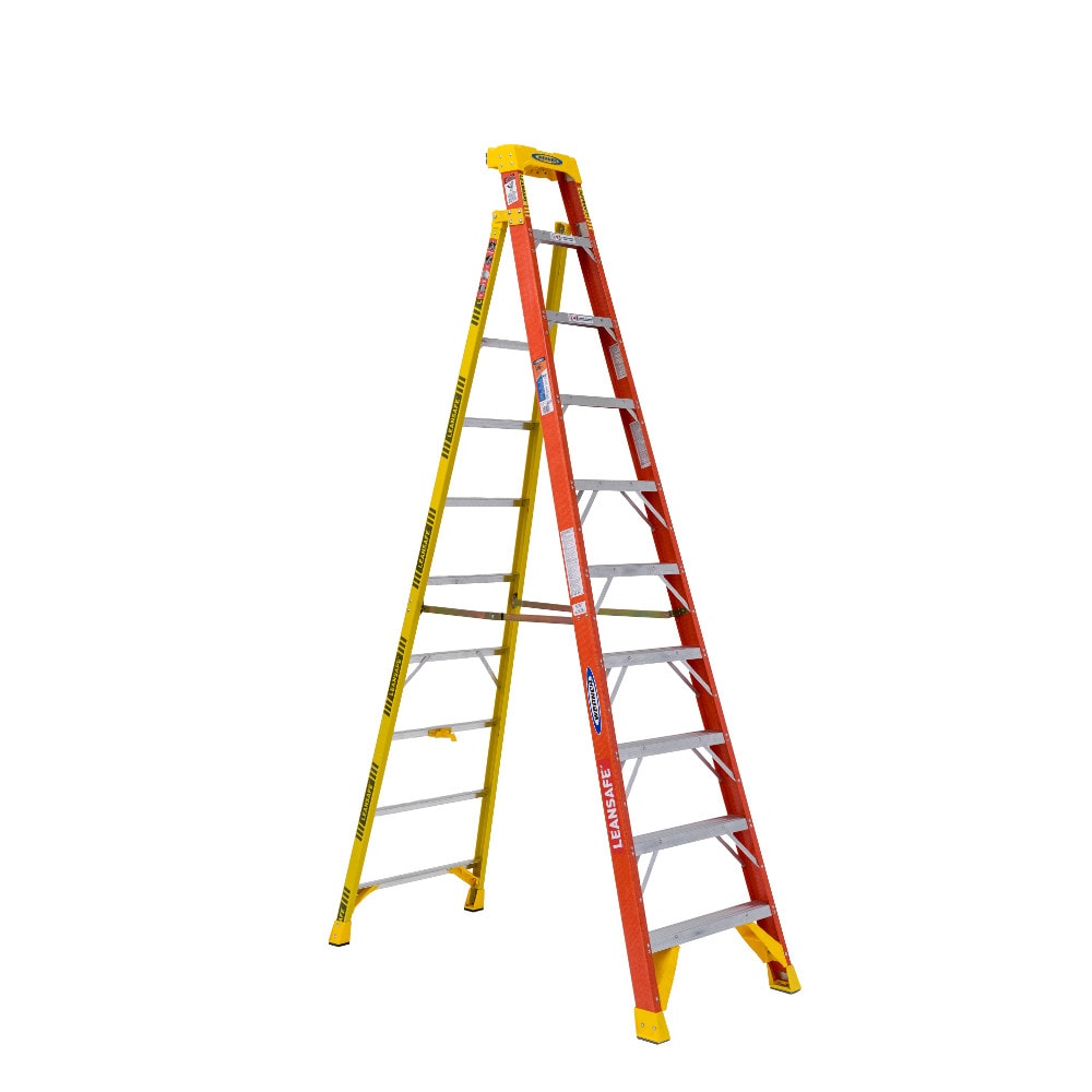 Escalera de tijera de fibra de vidrio tipo 1A Werner L6200 de 10 pies (14 pies de altura de alcance) con capacidad de carga de 300 libras modelo L6210