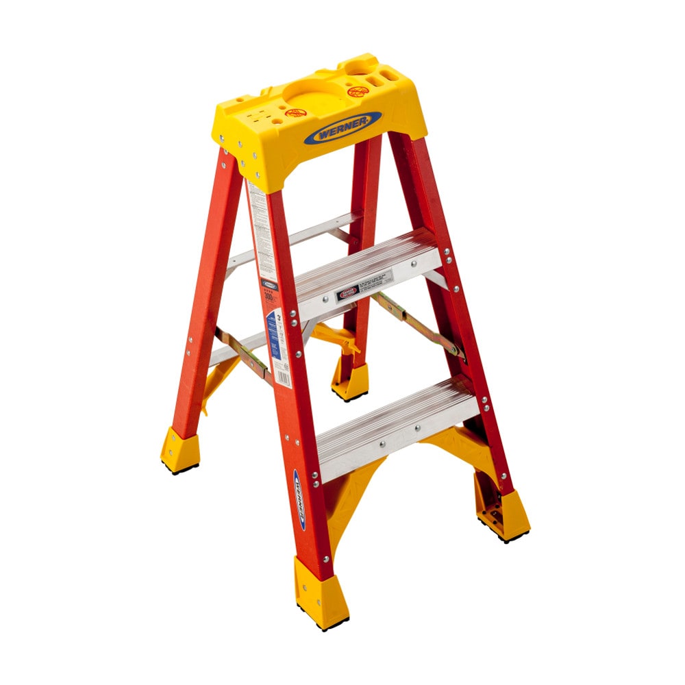 Escalera de aluminio Tipo 1A de fibra de vidrio de 3 pies (altura de alcance de 7 pies) con capacidad de carga de 300 libras Modelo 6203