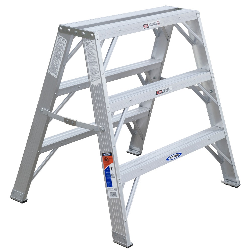 Escalera gemela TW373-30 de aluminio de 3 pies (alcance de 7 pies) Tipo 1A con capacidad de carga de 300 libras de Werner.
