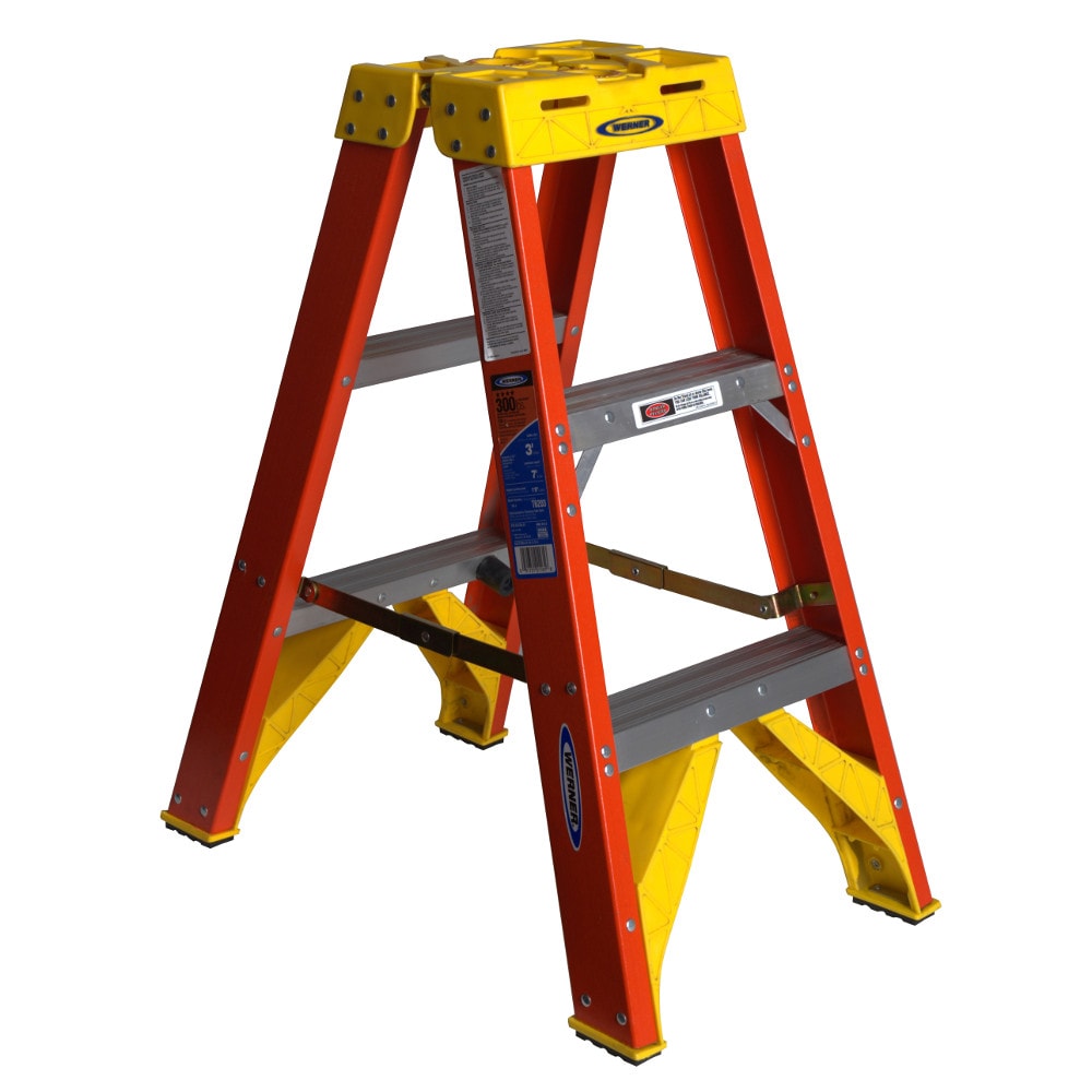 Escalera gemela tipo 1A de fibra de vidrio Werner T6200 de 3 pies (7 pies de altura máxima) - Capacidad de carga de 300 libras.