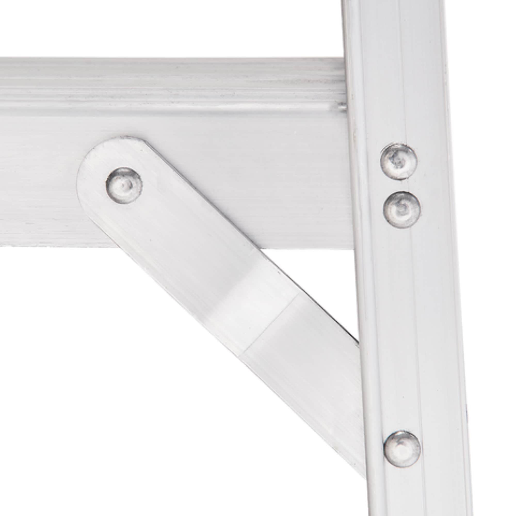 Escalera de aluminio ToolPro de 6 pies (altura alcanzable de 6 pies) Tipo 1A con capacidad de carga de 300 lbs. TP20326