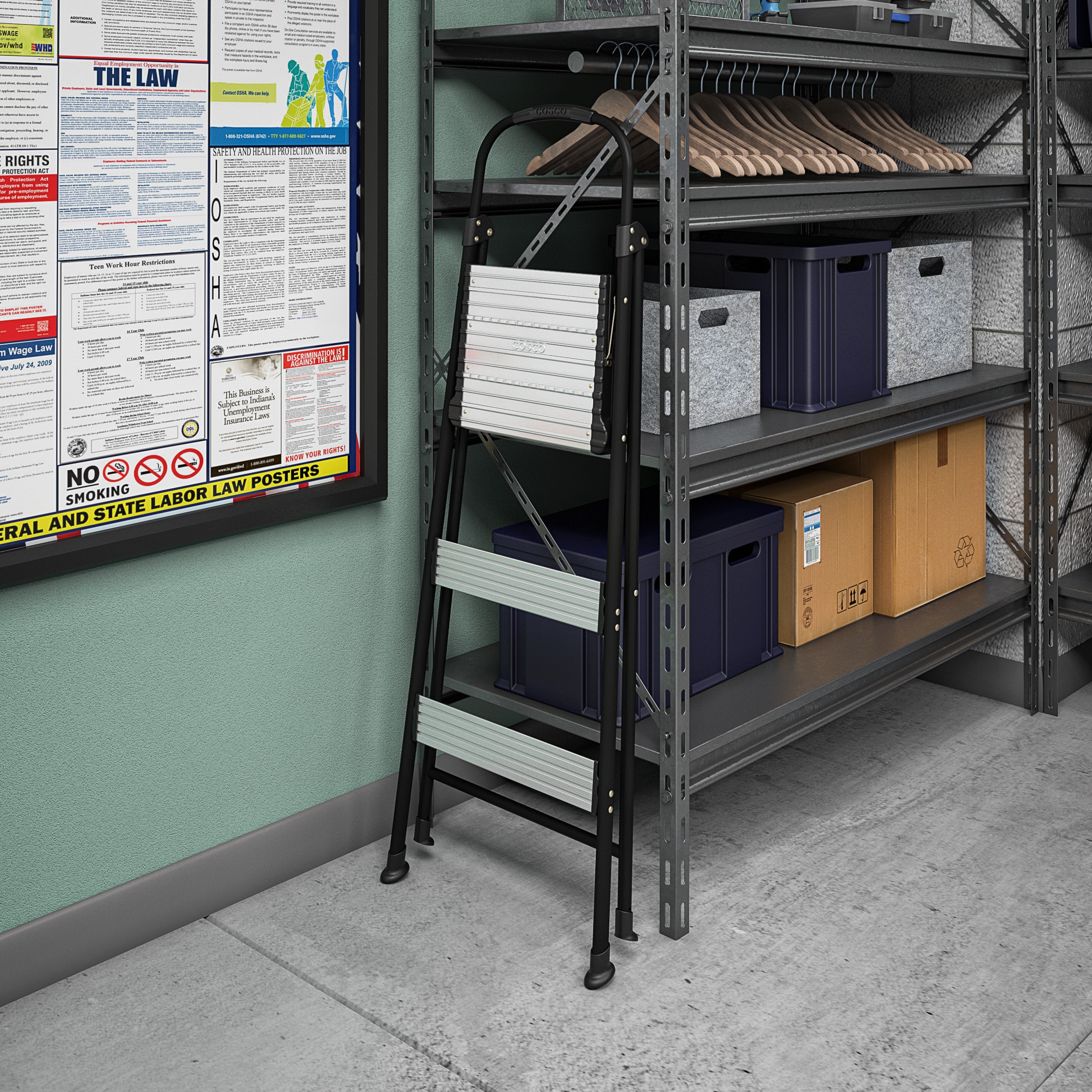 Taburete plegable de acero negro Cosco de 3 peldaños con capacidad de 250 libras