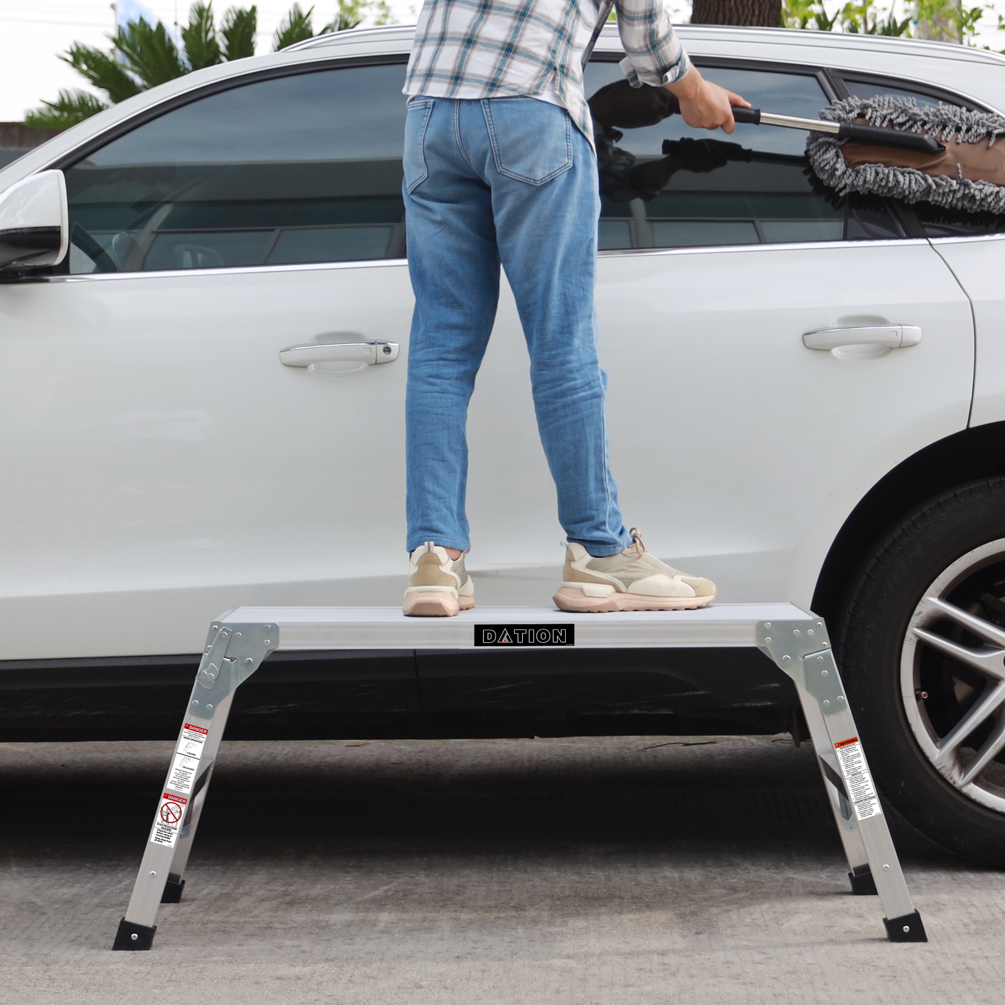 Taburete Plegable de Aluminio Plateado con Capacidad de 225 libras Wellfor JV-HGY-10097CF