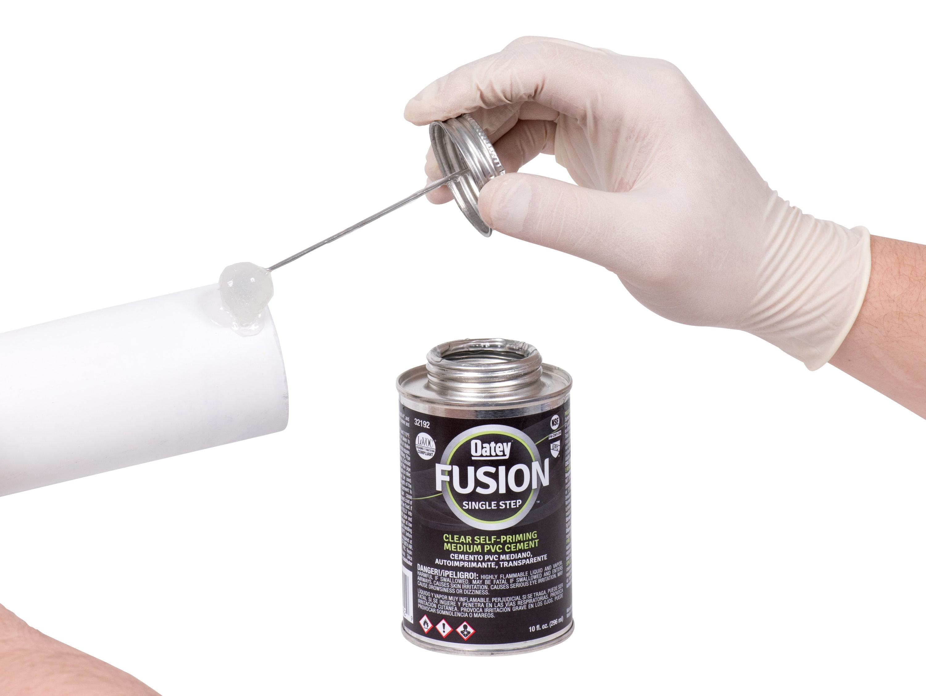 Cemento y primer PVC transparente de 10 oz Fusion One-Step de Oatey 32192L