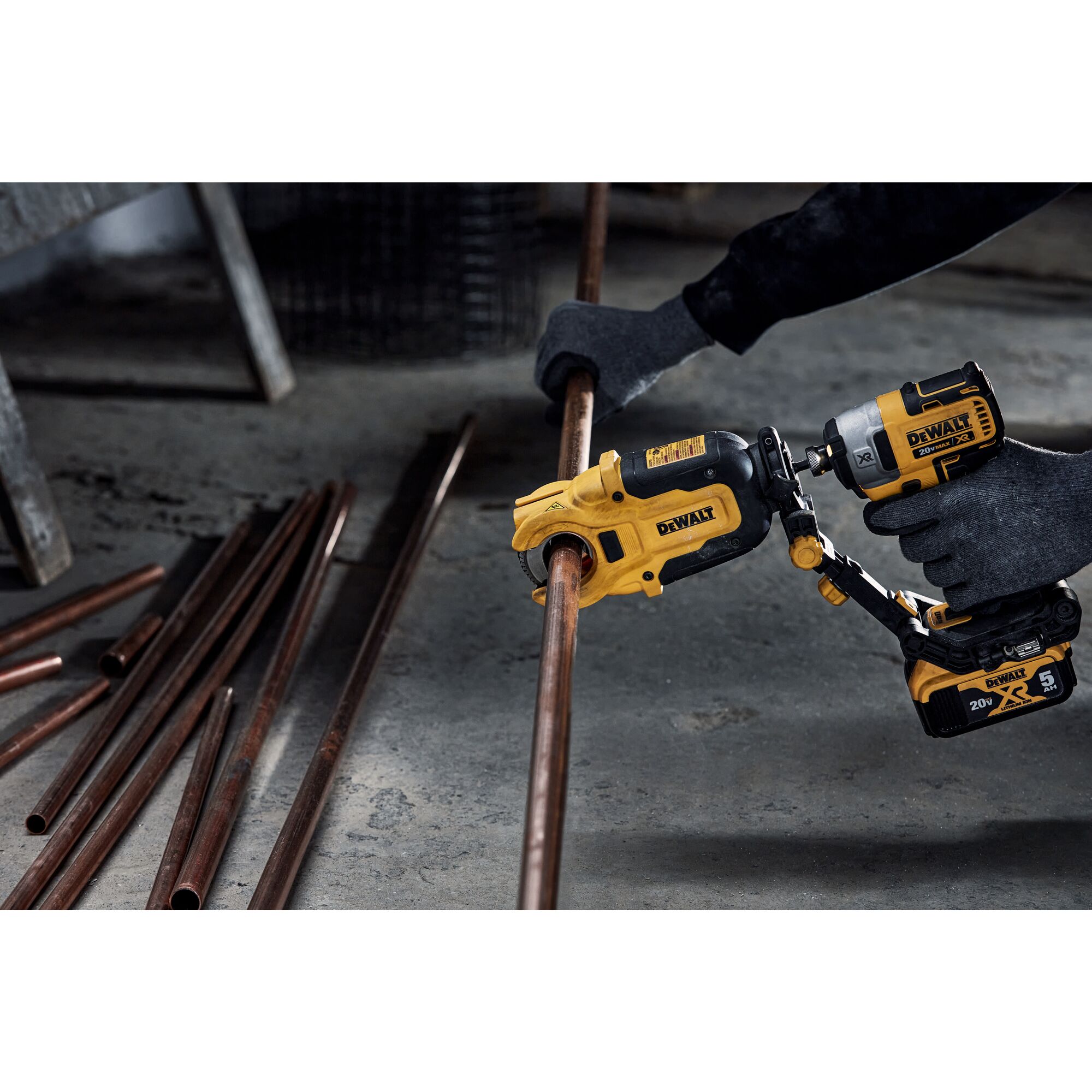 Adaptador cortador de tubos de cobre de 1/2 a 1 pulgada para impacto DEWALT DWACPRIR.