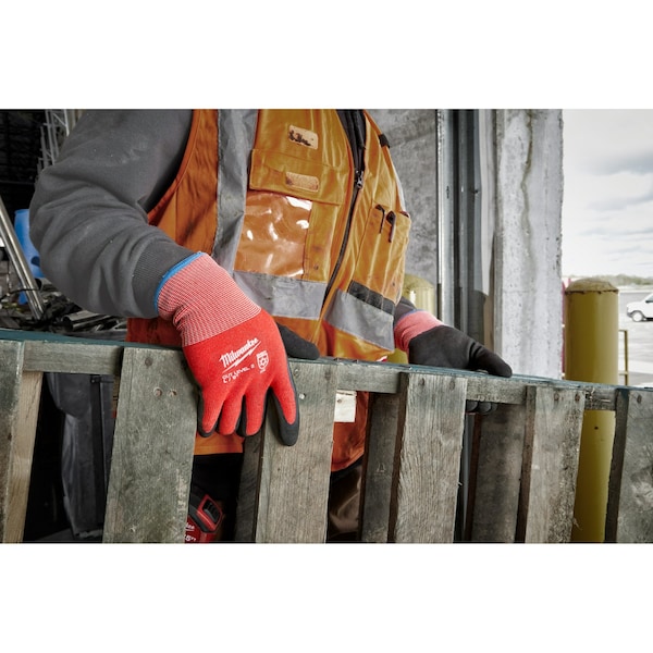 Guantes sumergidos aislados para invierno de nivel de corte 2 de Milwaukee Tool - Mediano, nivel de corte A2, calibre 15, rojo/negro, M (8) - 48-73-7921.