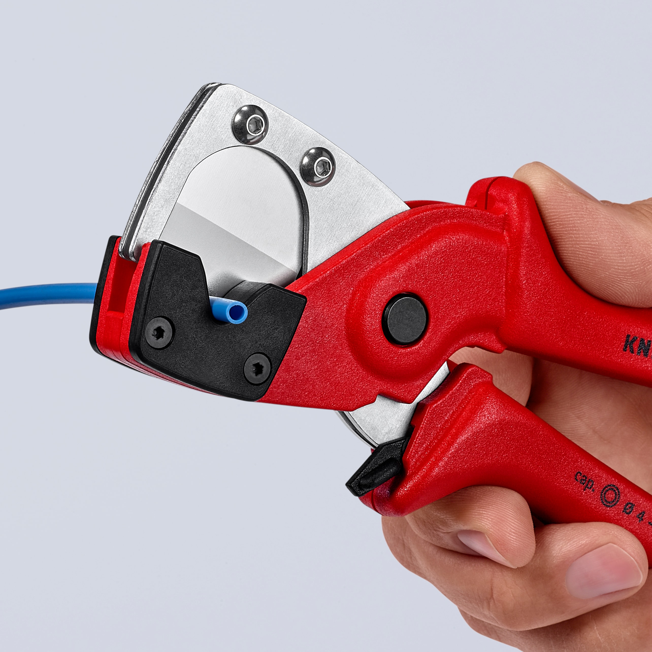 Cortador de tubos multipropósito de 1/8 a 3/4 pulgadas KNIPEX 90 10 185