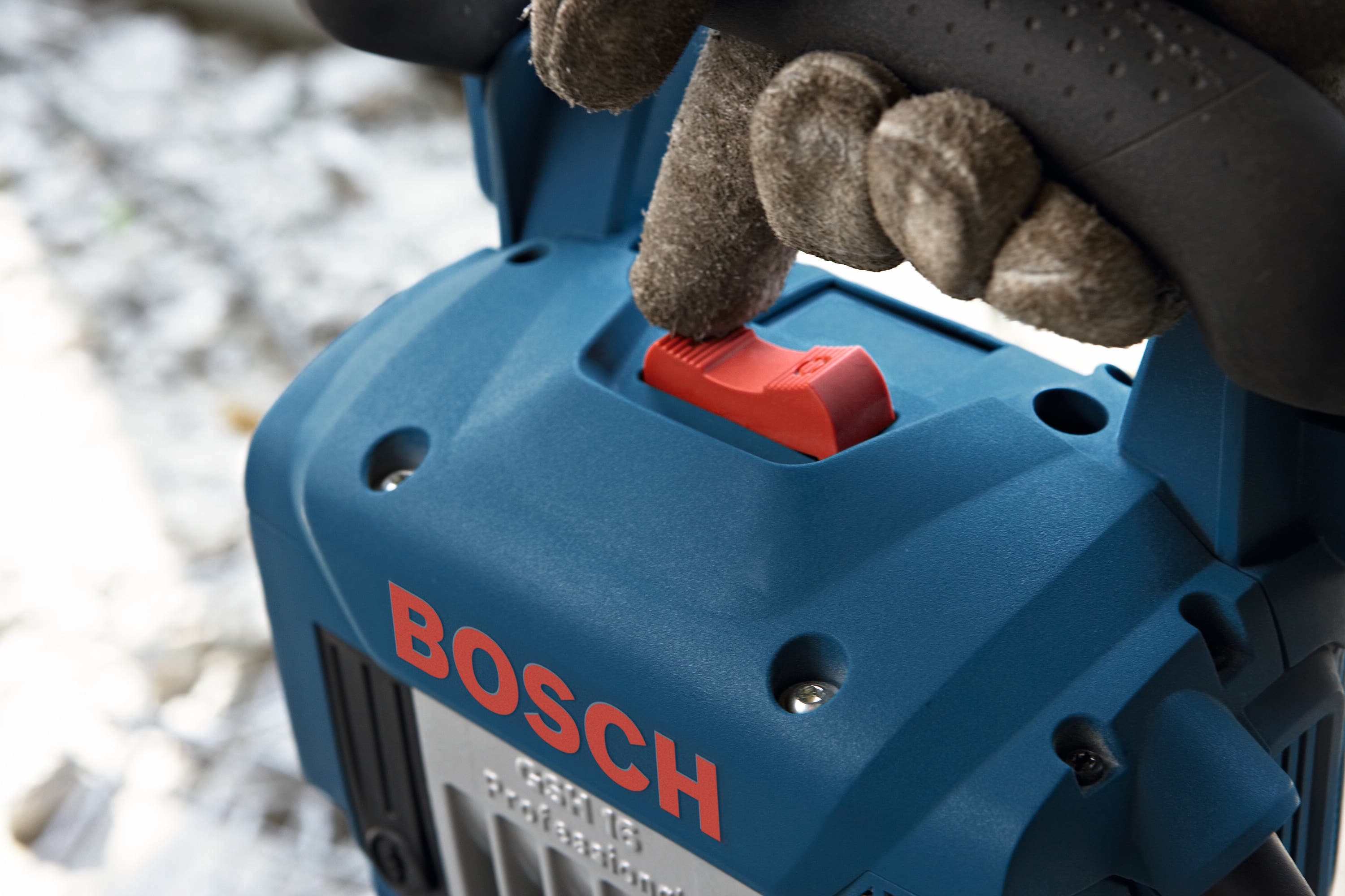 Martillo Demoledor Bosch Jack Breaker de 120 voltios con cable 11335K