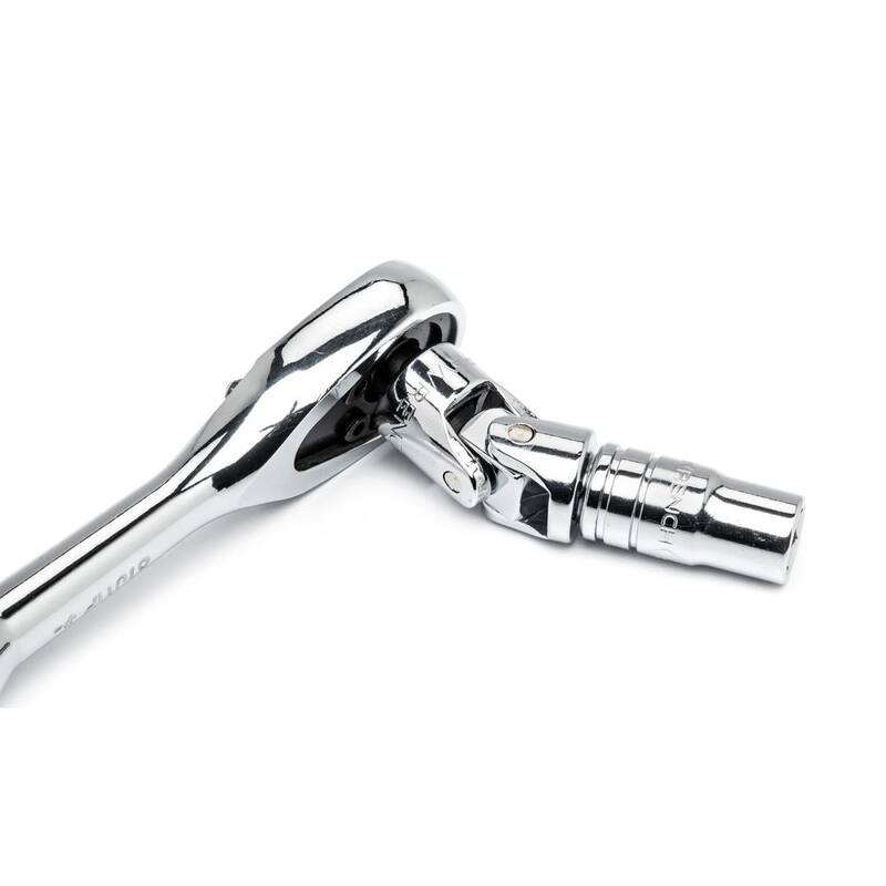 Juego de herramientas para mecánicos GEARWRENCH de 1/4 de pulgada con trinquete de 12 puntas SAE/Métricas de 90 dientes y vasos (51 piezas) - 80301