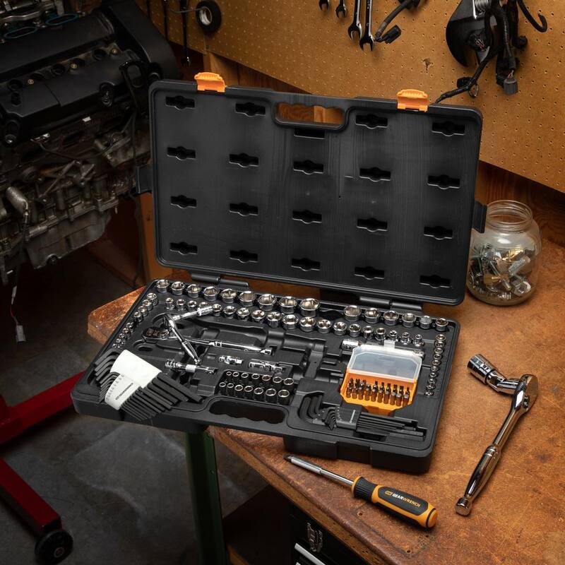 Estuche de herramientas para mecánicos GEARWRENCH de 1/4 in., 3/8 in. y 1/2 in. Con trinquete de 84 dientes, estándar, SAE/Métrico en estuche de almacenamiento (131 piezas) - 89089