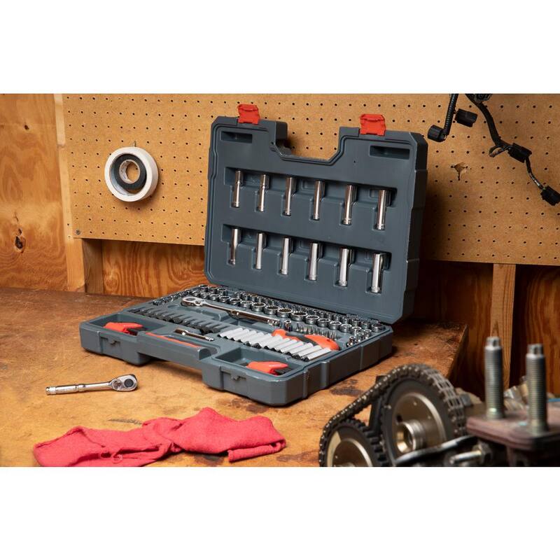 Juego de herramientas para mecánicos Crescent de 1/4 pulg. y 3/8 pulg. de 6 y 12 puntos estándar y profundos SAE/Métricas con estuche (121 piezas) - CTK121C