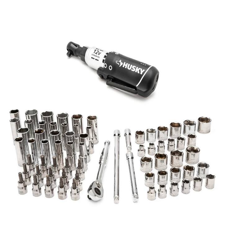 Juego de herramientas mecánicas Husky de 3/8 pulgadas con trinquete inalámbrico de 3/8 pulgadas (71 piezas) - H70MTS3DCRATCB