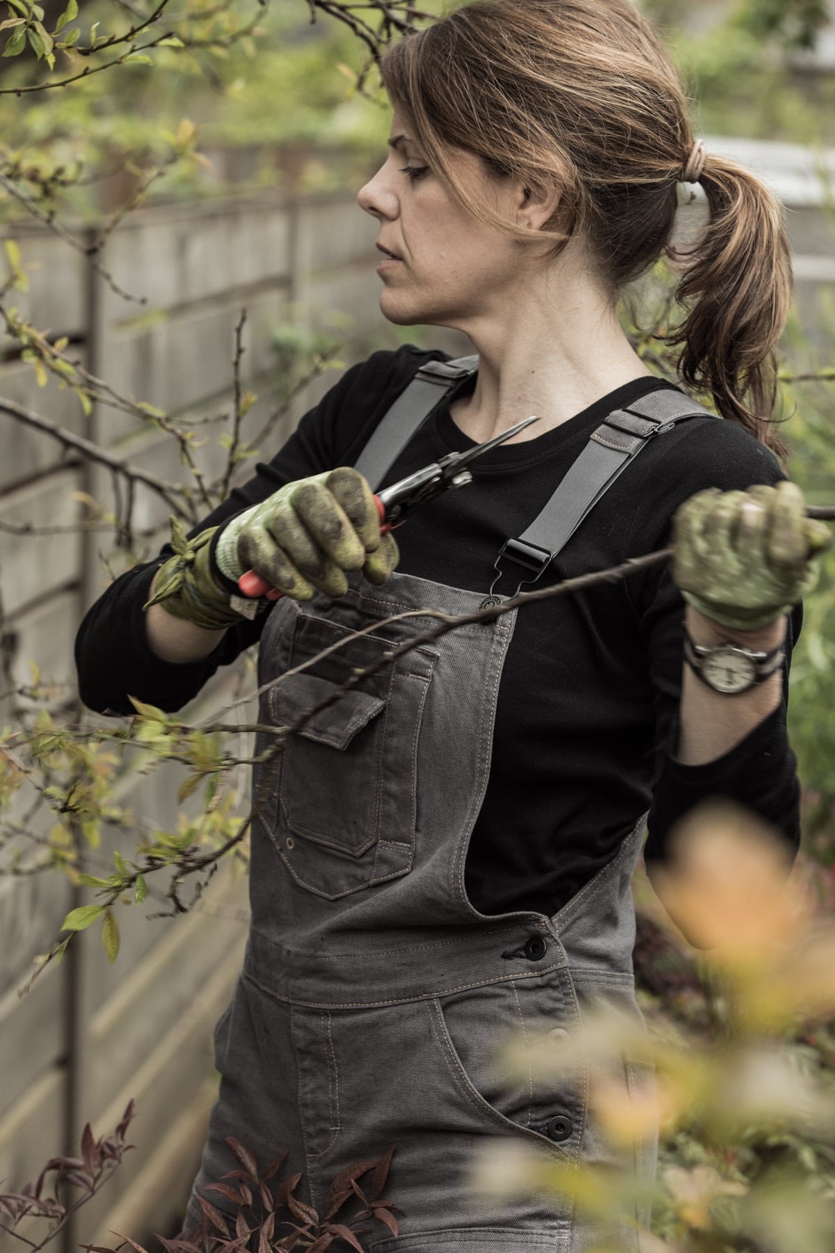 Overol de Lienzo Gris Oscuro para Mujer de Dovetail Workwear