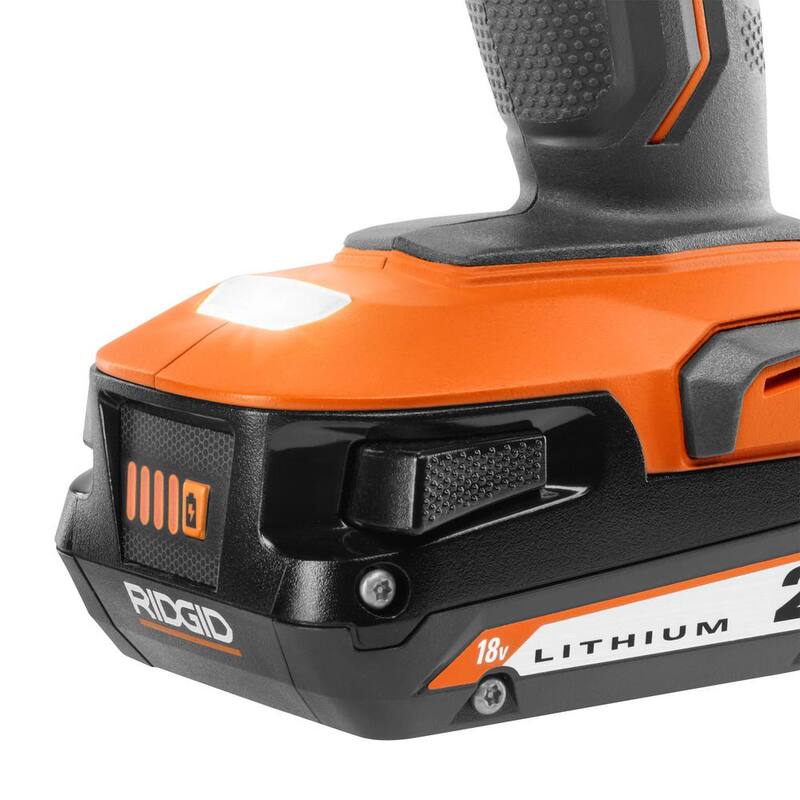 RIDGID 18V Taladro de percusión/atornillador inalámbrico de 1/2 pulg. con batería de 2.0 Ah y cargador - R860013K