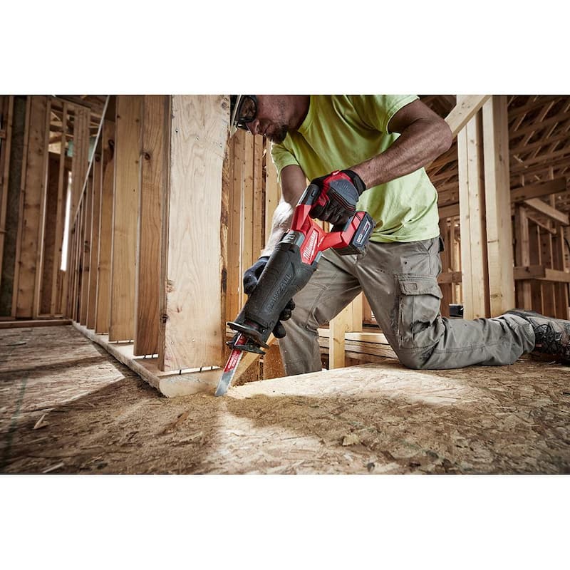 Milwaukee M18 FUEL 18V Lithium-Ion Brushless Cordless GEN 2 SUPER HAWG 1/2 in. Taladro Angular Derecho con sierra alternativa M18 FUEL - 2809-20-2821-20