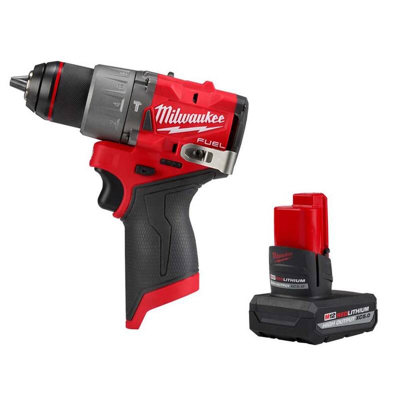 Milwaukee M12 FUEL Taladro percutor inalámbrico sin escobillas de 12 voltios de iones de litio de 1/2 pulgada con batería de alta capacidad de 5 Ah - 3404-20-48-11-2450