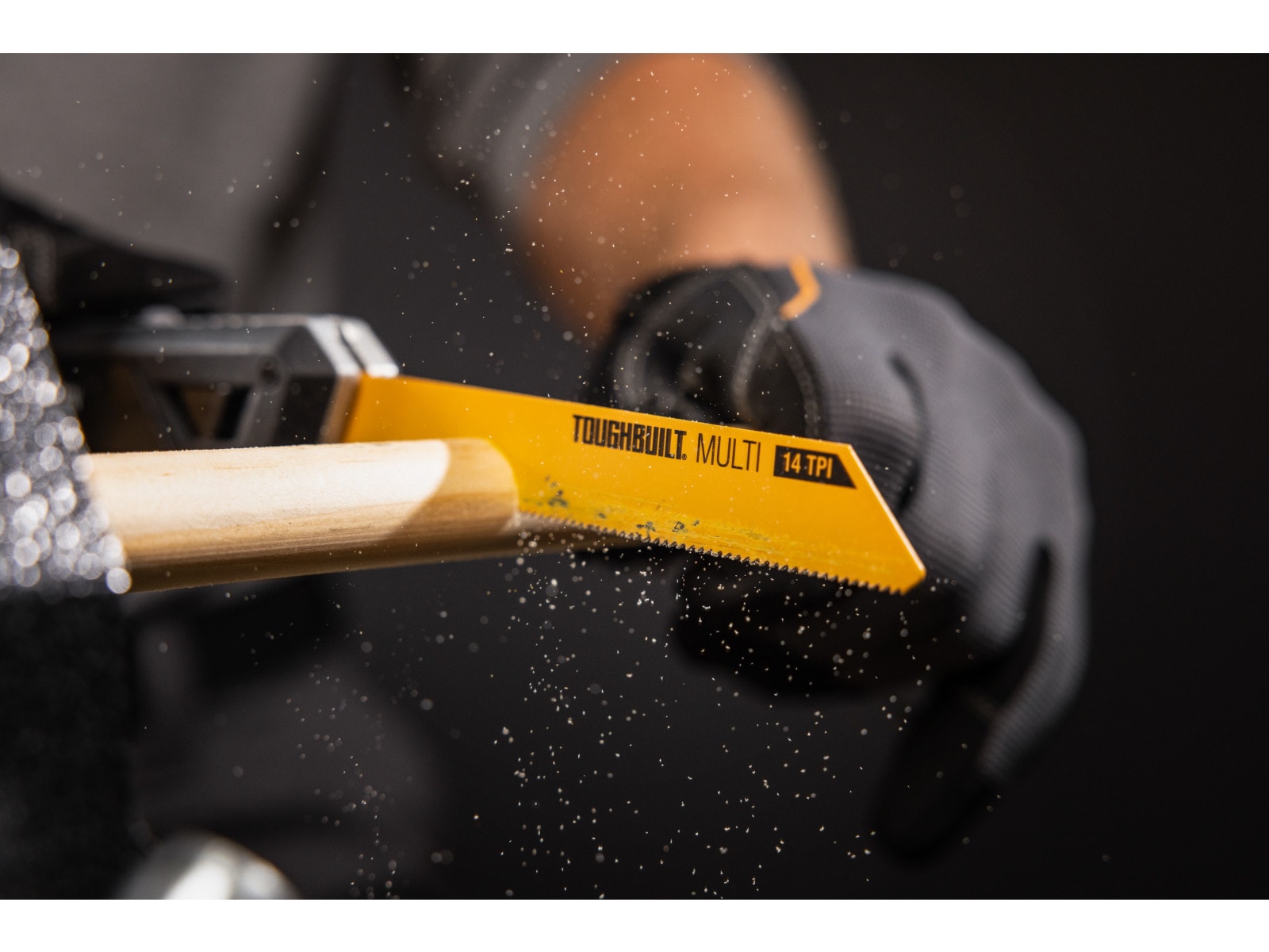 Sierra de corte TOUGHBUILT plegable de 5.5 pulgadas para trabajo pesado TB-H4S5-23FU