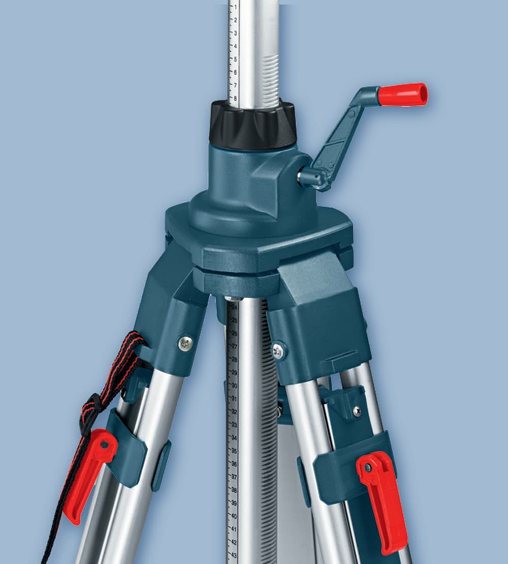 Trípode de Aluminio Extensible Bosch de 110 pulgadas con Sistema de Engranajes Metálicos BT300HD