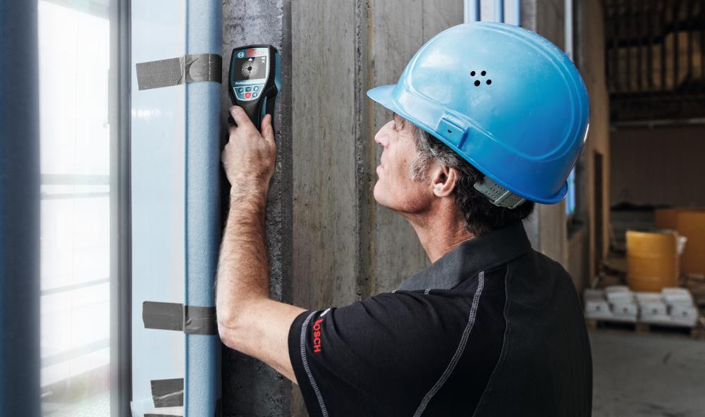 Localizador de montantes de metal y madera Bosch 4.75 pulgadas de profundidad de escaneo D-TECT 120