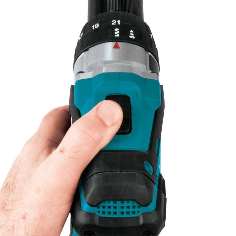 Makita 18V 4.0Ah LXT Lithium-Ion 1/2 in. Cordless Driver-Drill Kit - XFD03M

Traducción: Kit de destornillador-taladro inalámbrico Makita de 18V 4.0Ah LXT de 1/2 pulgadas con batería de ion de litio - XFD03M