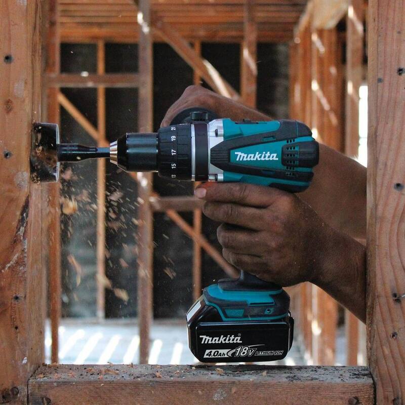 Makita 18V 4.0Ah LXT Lithium-Ion 1/2 in. Cordless Driver-Drill Kit - XFD03M

Traducción: Kit de destornillador-taladro inalámbrico Makita de 18V 4.0Ah LXT de 1/2 pulgadas con batería de ion de litio - XFD03M