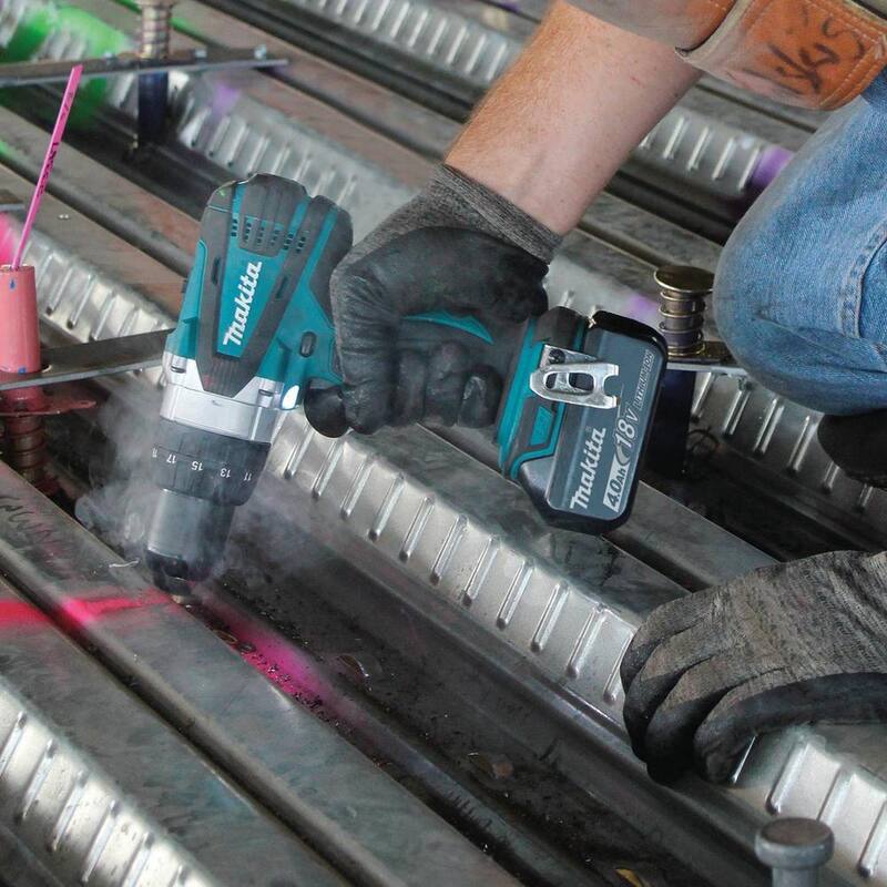 Makita 18V 4.0Ah LXT Lithium-Ion 1/2 in. Cordless Driver-Drill Kit - XFD03M

Traducción: Kit de destornillador-taladro inalámbrico Makita de 18V 4.0Ah LXT de 1/2 pulgadas con batería de ion de litio - XFD03M