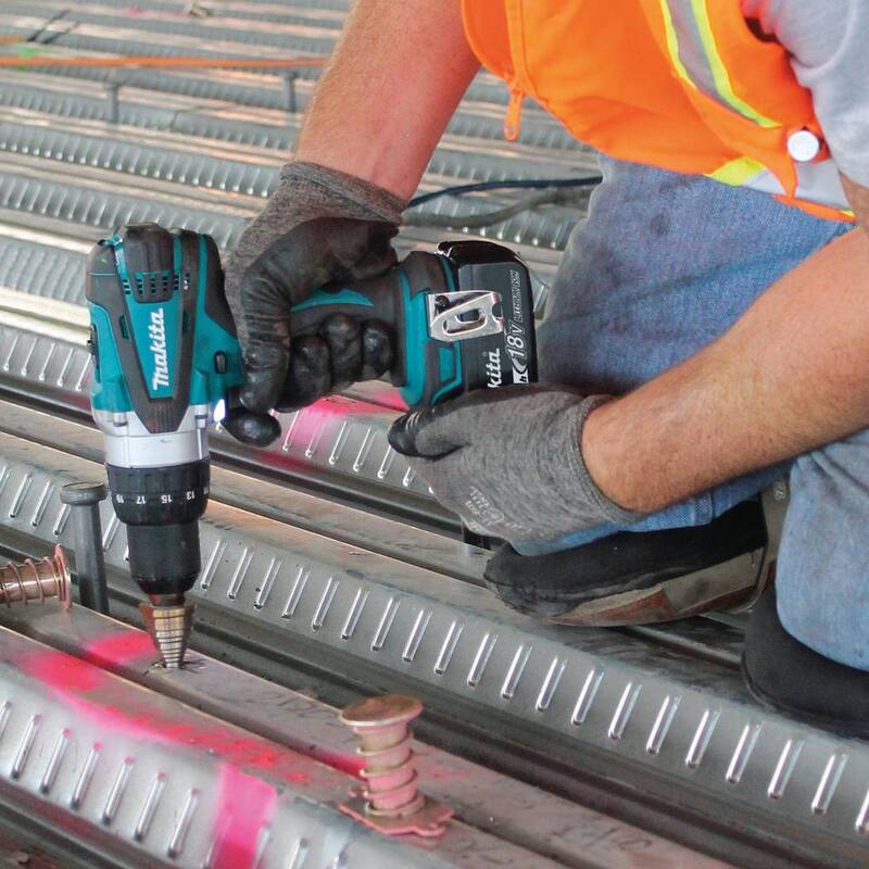 Makita 18V 4.0Ah LXT Lithium-Ion 1/2 in. Cordless Driver-Drill Kit - XFD03M

Traducción: Kit de destornillador-taladro inalámbrico Makita de 18V 4.0Ah LXT de 1/2 pulgadas con batería de ion de litio - XFD03M