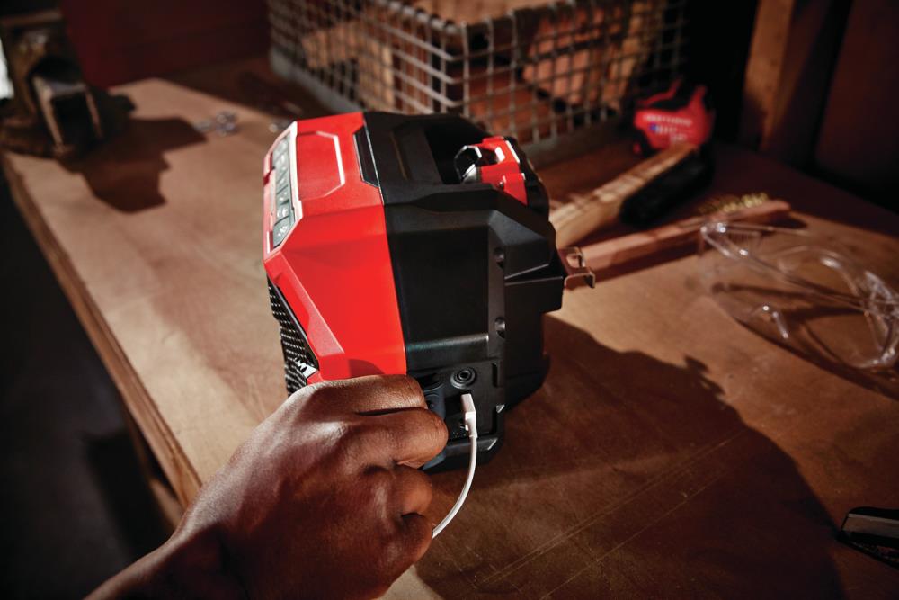 Altavoz para sitio de trabajo inalámbrico con Bluetooth CRAFTSMAN V20 20-volt max CMCR001B-10