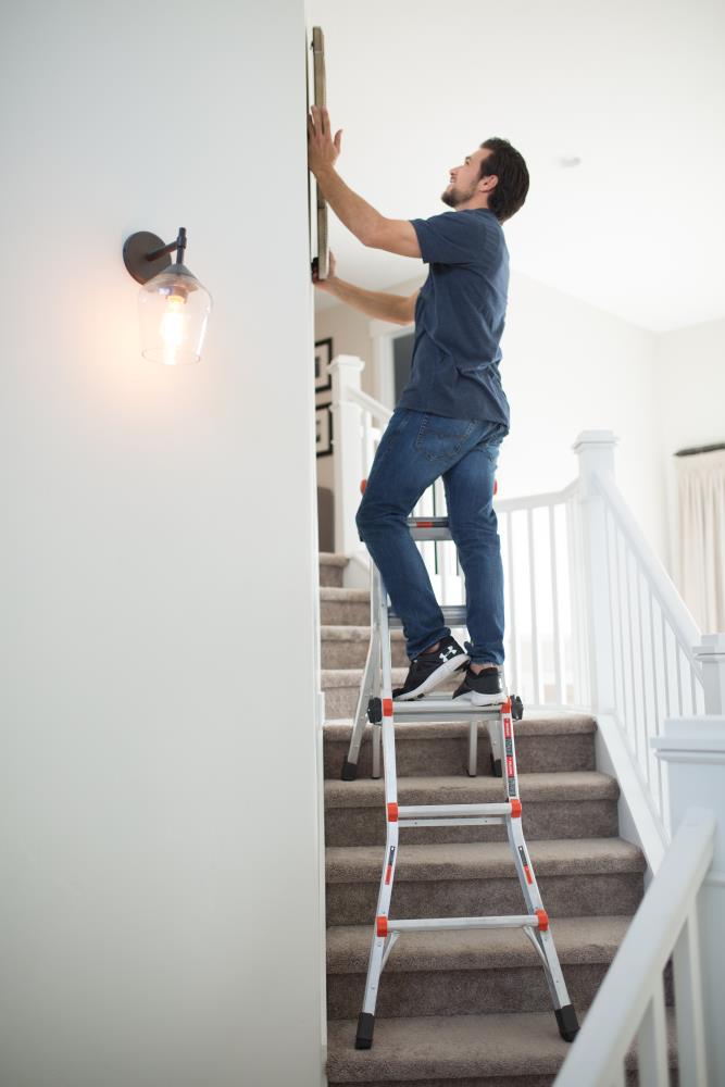 Escalera telescópica multi-posición de alcance de 14 pies Little Giant Ladders Multi M14 Tipo 1A - Capacidad de carga de 300 libras 16513-002