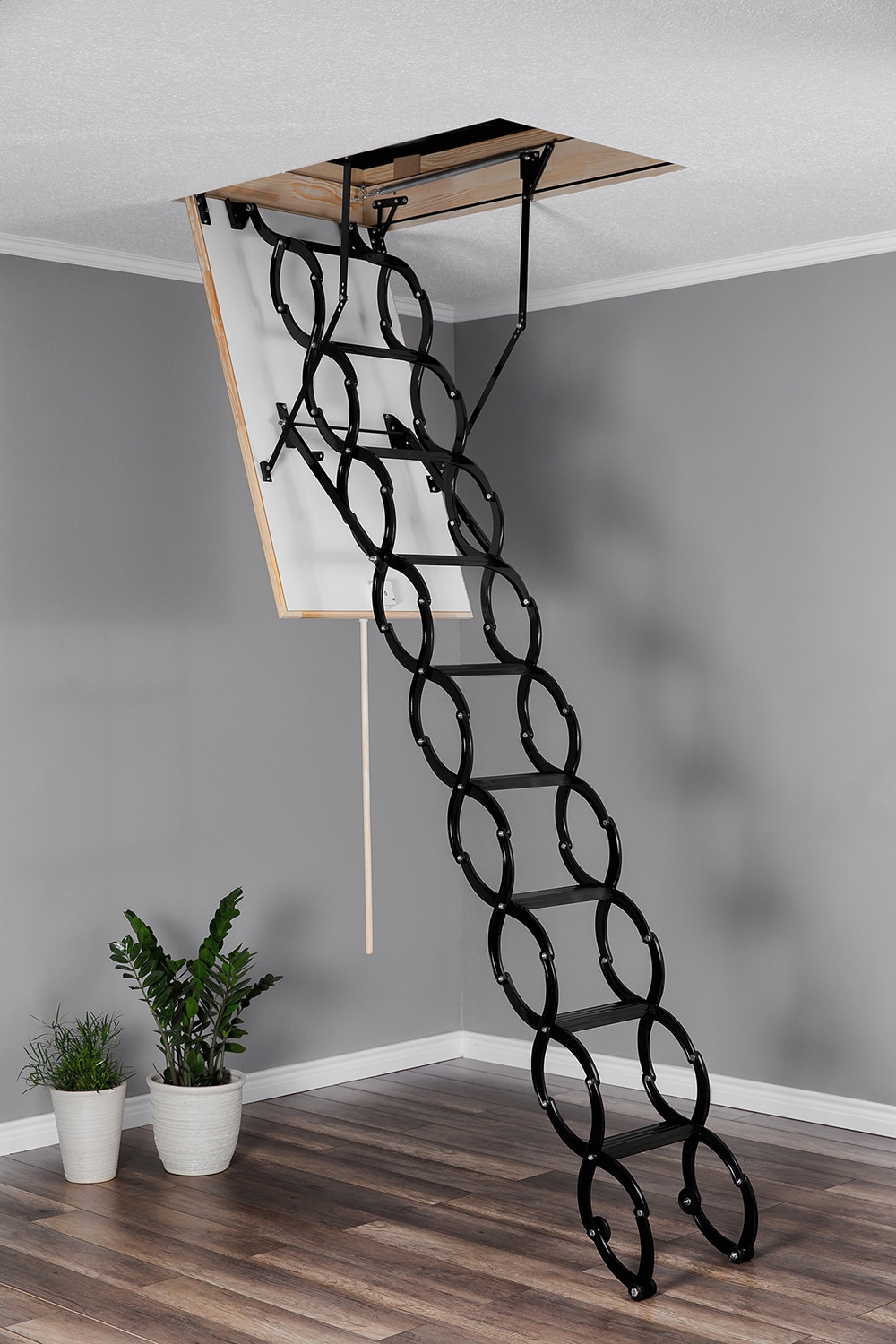 Escalera Plegable para Ático STAIRLUXE de Metal Aislado 8-9.5 Pies (Apertura Bruta: 24.41 x 40.16 Pulgadas) con Capacidad de 352 libras COMP3923114