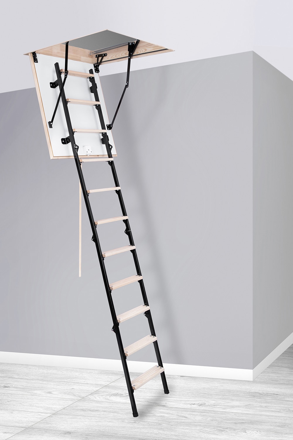 Escalera de ático plegable aislada de metal STAIRLUXE de 8 pies a 8.69 pies (Abertura bruta: 24.41 pulgadas x 40.16 pulgadas) con capacidad de 352 libras UNI3923104
