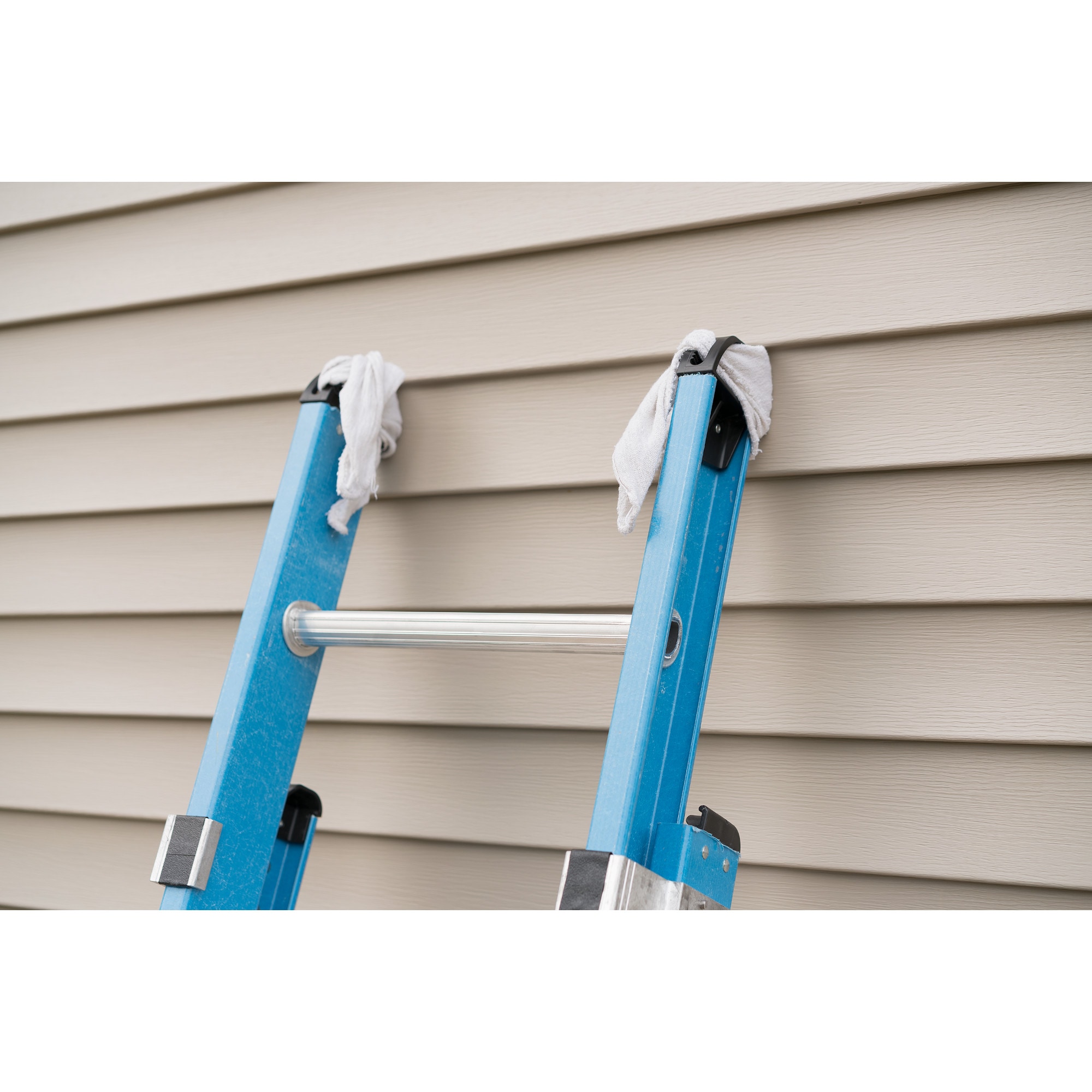 Escalera de extensión de fibra de vidrio tipo 1, capacidad de carga de 250 lb, modelo FE1020-2 de 20 pies (altura de alcance de 19 pies) de Werner FE1000-2