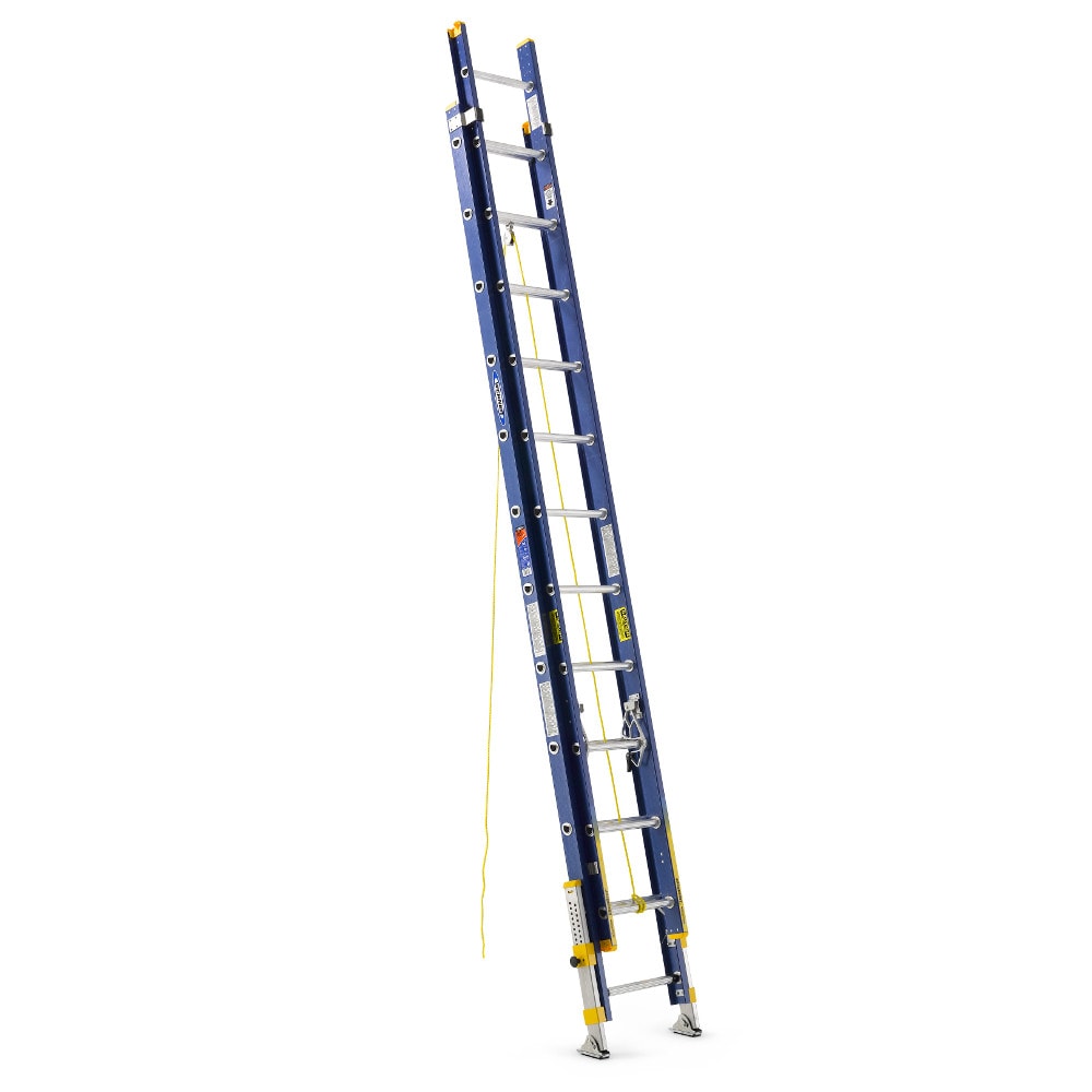 Escalera de extensión Werner Equalizer de 24 pies (altura de alcance de 23 pies) de fibra de vidrio Tipo 1A - Capacidad de carga de 300 lbs. Modelo D8224-2EQ
