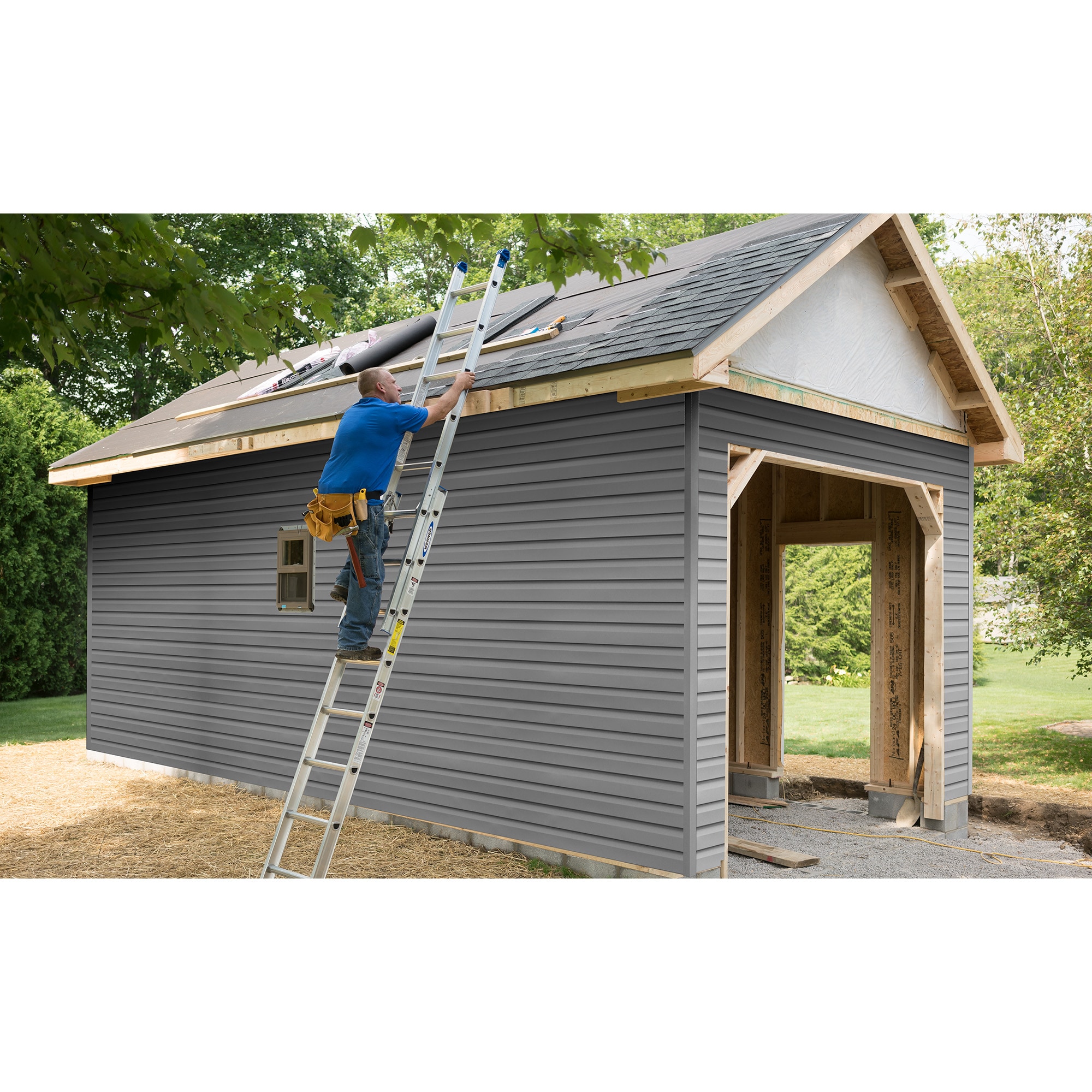 Escalera de extensión Werner D1300-2 de aluminio Tipo 1 con capacidad de carga de 250 lb y alcance de 34 pies (36 pies). Modelo D1336-2.