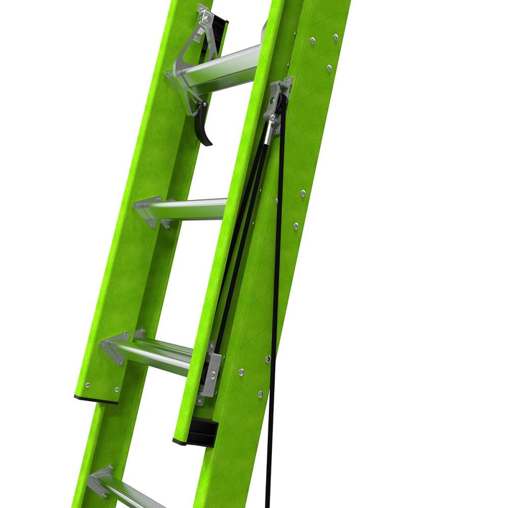 Escaleras Little Giant HyperLite M28 de 28 pies (Altura de alcance de 27.4 pies) tipo 1AA de fibra de vidrio - Capacidad de carga de 375 lbs. Escalera extensible telescópica 17928