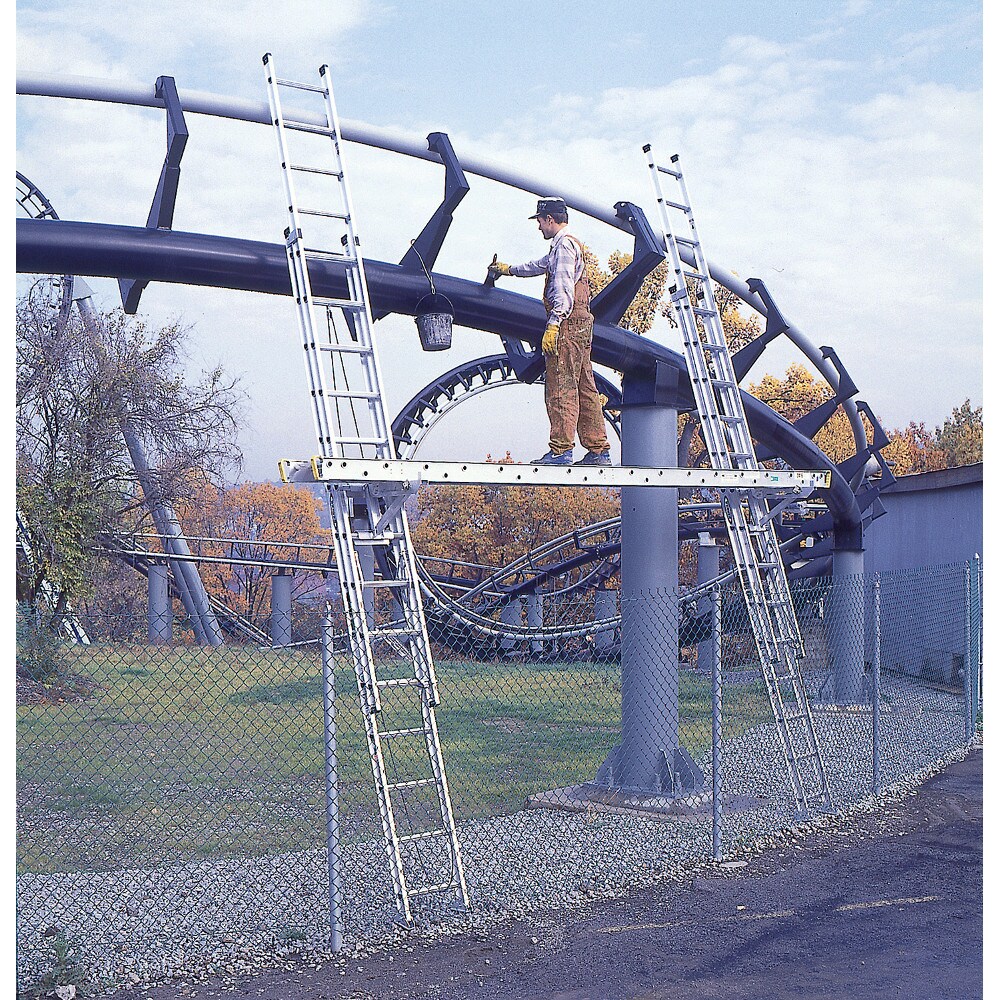 Escalera de extensión de aluminio Werner D1500-2 de 16 pies (altura de alcance de 16 pies) Tipo 1A - 300 lbs. Capacidad de carga. Escalera de extensión D1516-2.