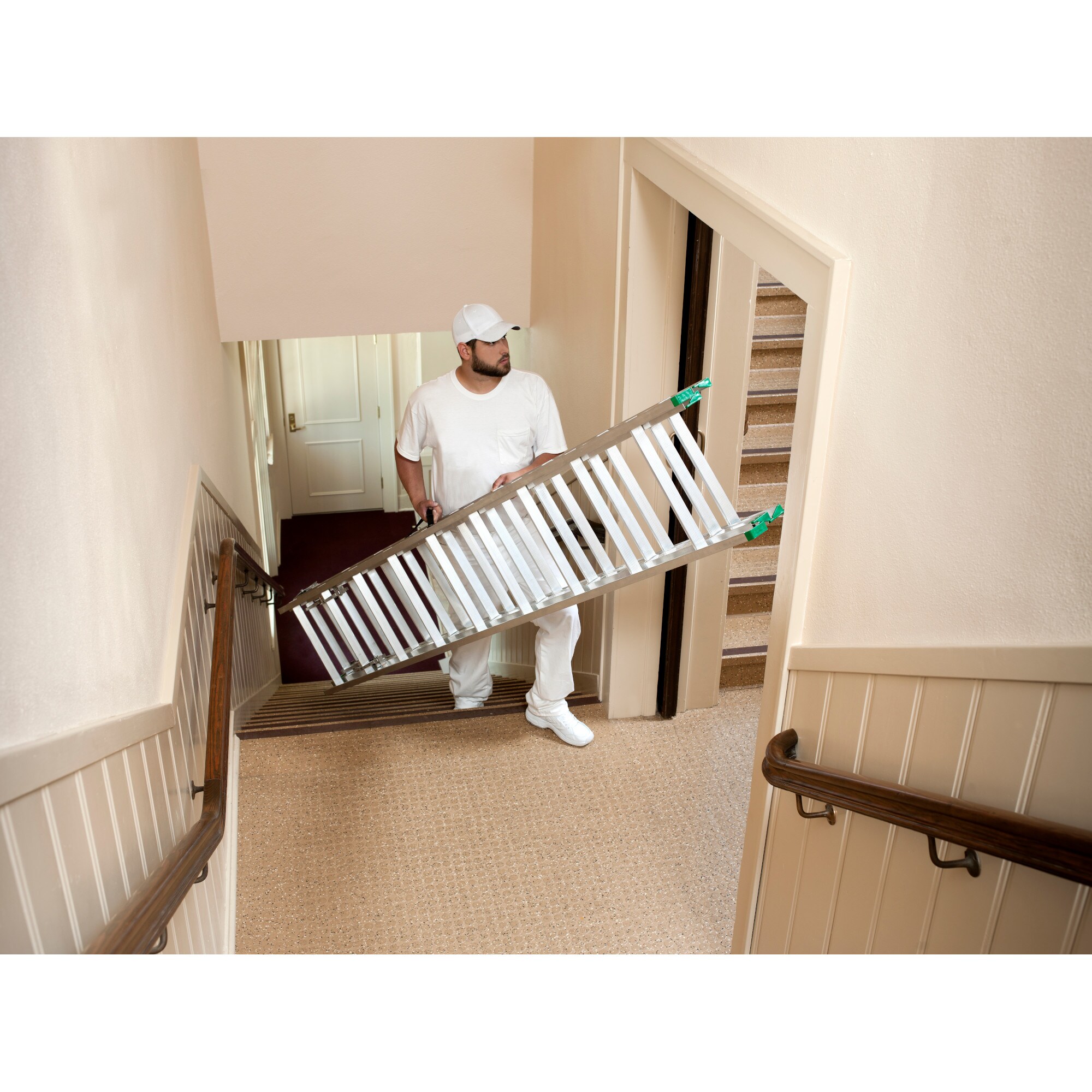 Escalera de extensión Werner D1200-3 de aluminio de tipo 2 con capacidad de carga de 225 lb y 24 pies (altura de alcance de 23 pies) Escalera de extensión D1224-3 de 24 pies.