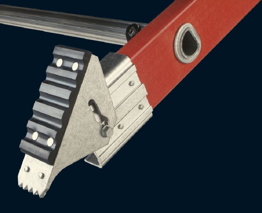 Escalera de extensión recta de fibra de vidrio tipo 1A con capacidad de carga de 300 lbs. Werner D6200-1 de 8 pies (10 pies de altura de alcance) - Escalera de extensión D6208-1