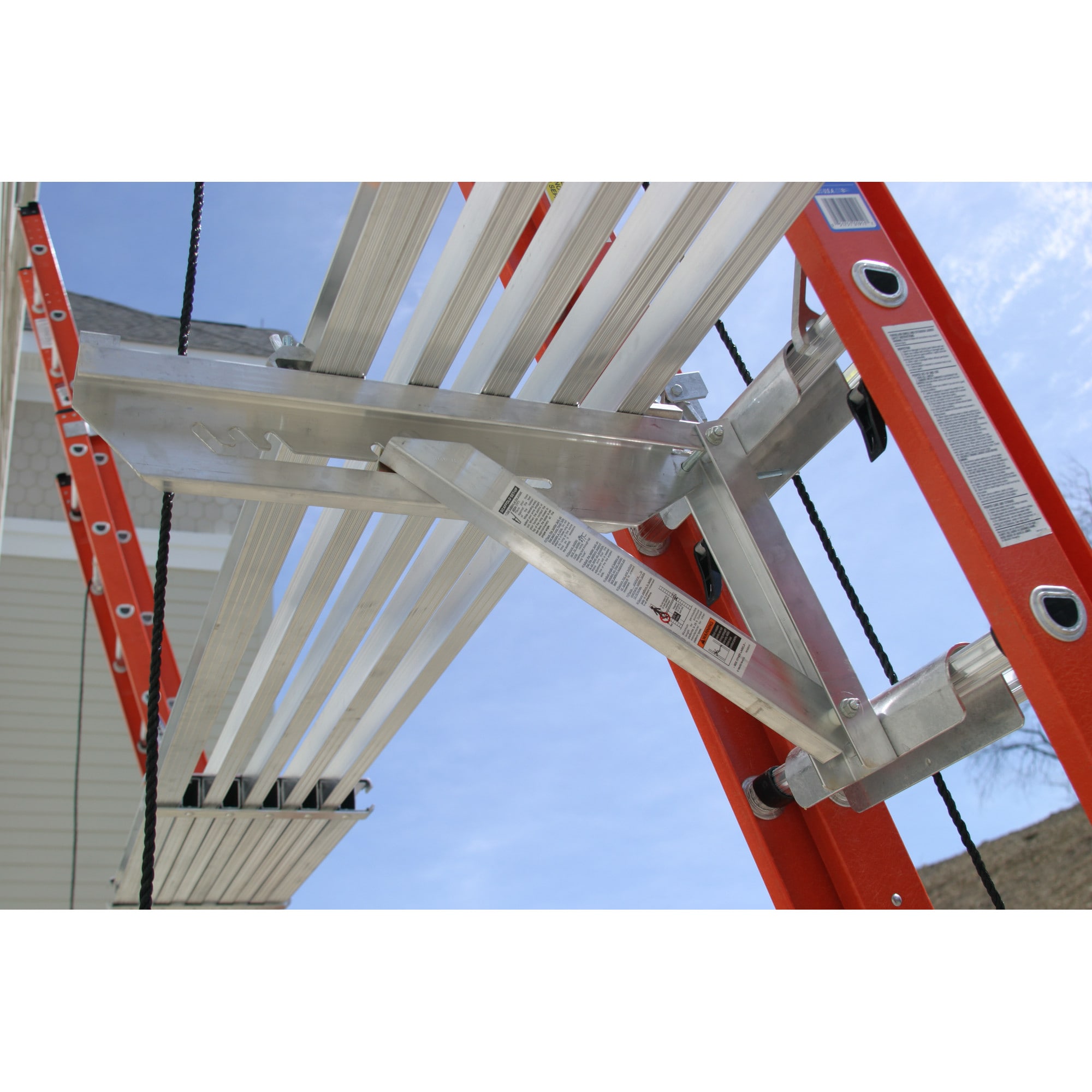 Escalera de extensión recta de fibra de vidrio tipo 1A con capacidad de carga de 300 lbs. Werner D6200-1 de 8 pies (10 pies de altura de alcance) - Escalera de extensión D6208-1