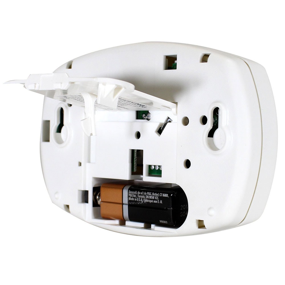 Detector de monóxido de carbono de pilas First Alert 1039721