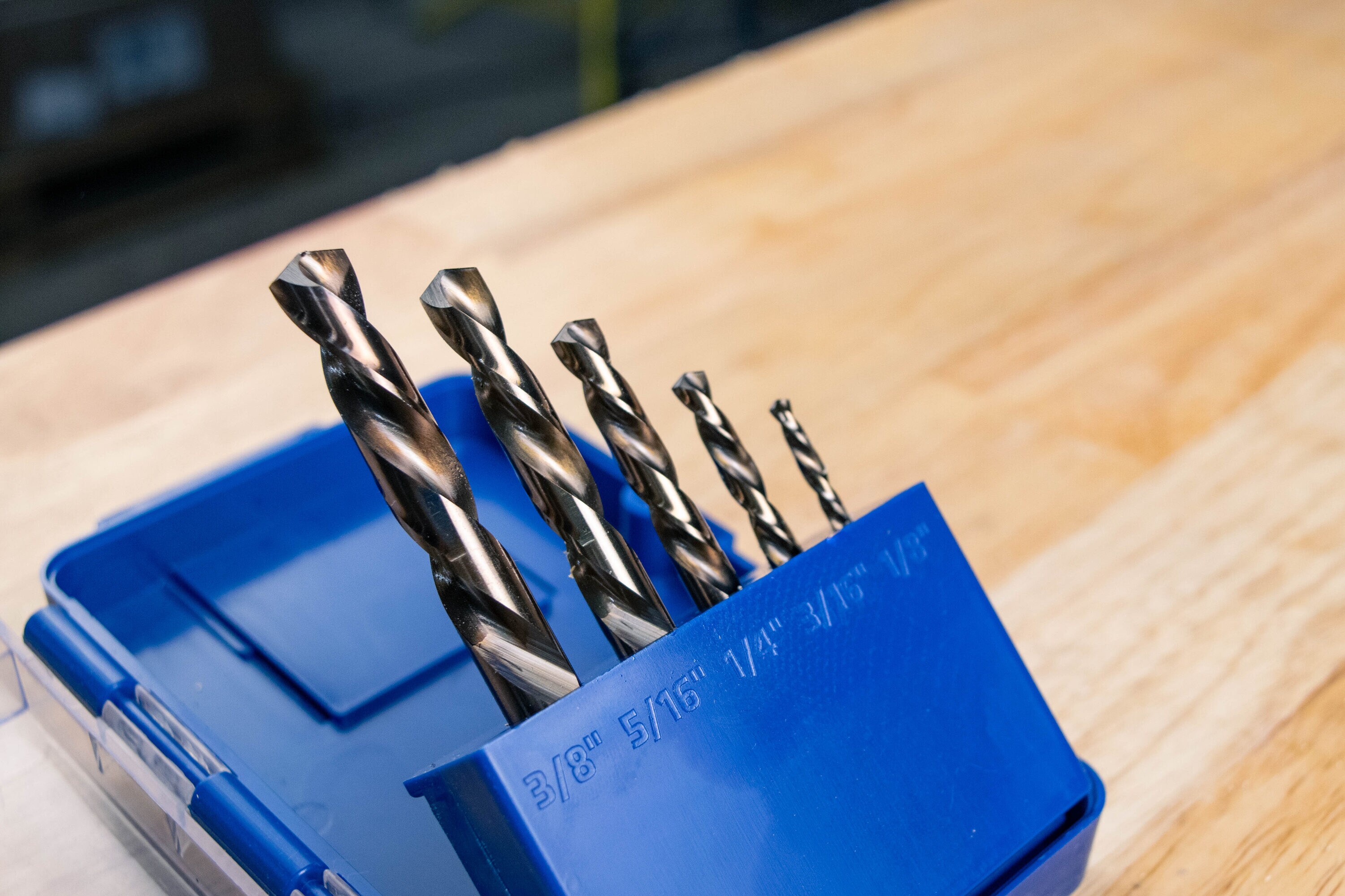 Juego de 5 Brocas de Cobalto para Mecánicos Zurdos de Century Drill & Tool, modelo 74105