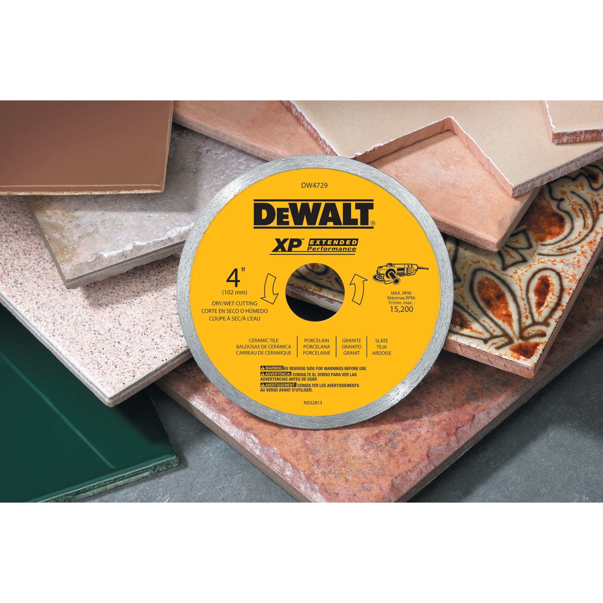Rueda de muela de rectificado de diamante DEWALT 4 pulgadas con arbor de diamante - Grit DW4729