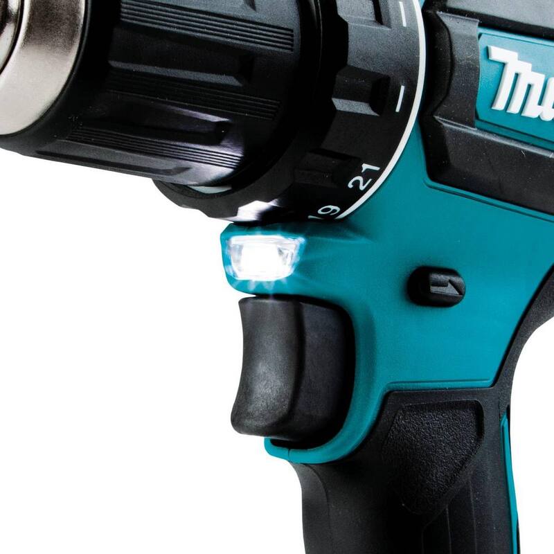 Kit de taladro atornillador inalámbrico Makita 18V LXT de iones de litio sin escobillas de 1/2 pulgadas, 3.0Ah con juego de 35 puntas de impacto Impact XPS - XFD131-E-01666.