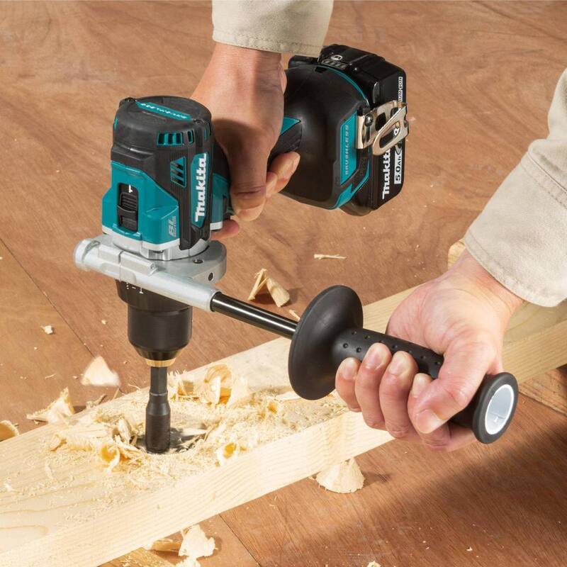 Kit de destornillador-taladro inalámbrico sin escobillas de iones de litio LXT de 18V de Makita (5.0Ah) - XFD14T