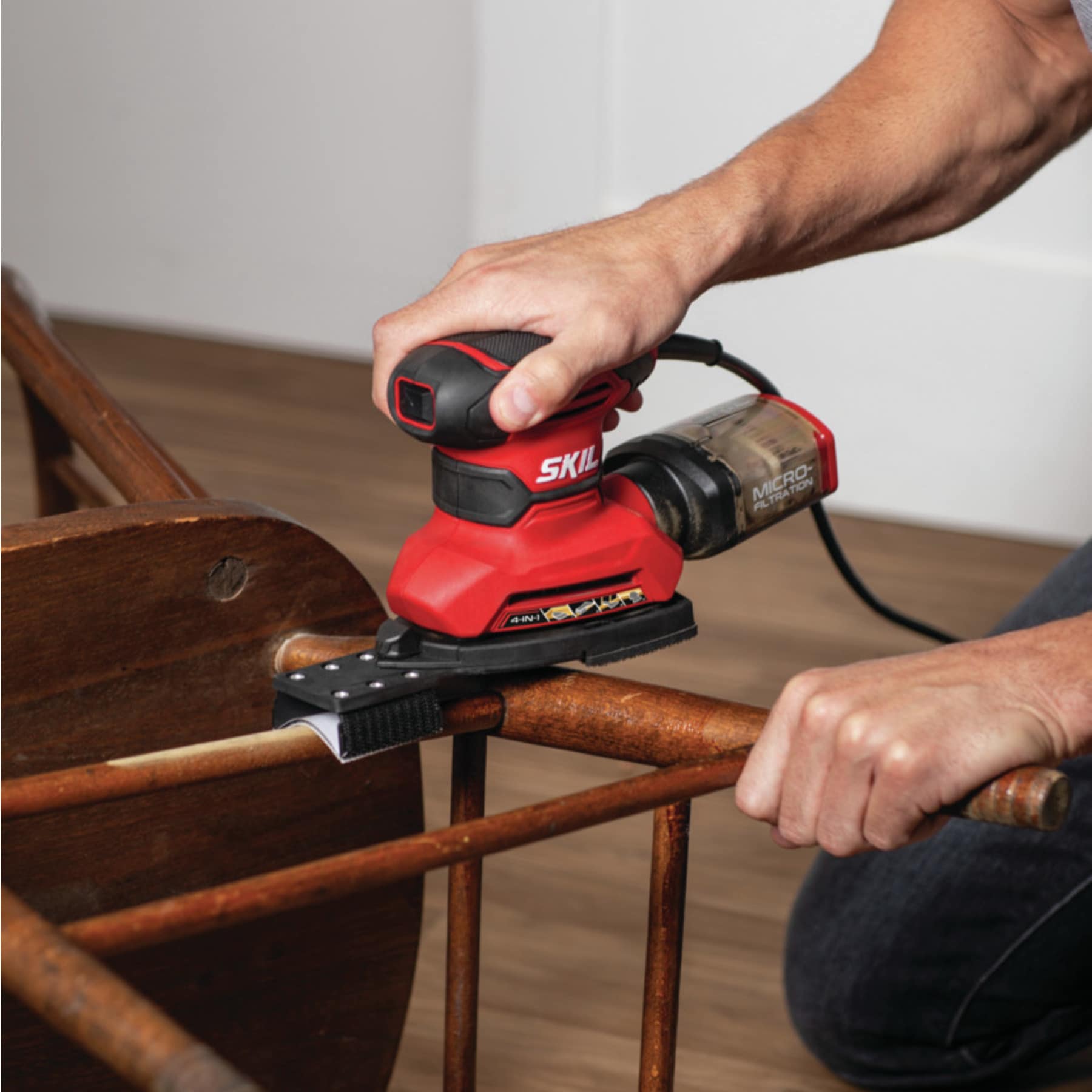 Lijadora de Detalle SKIL 120-Volt 1.2 -Amp con Control de Polvo SR232301