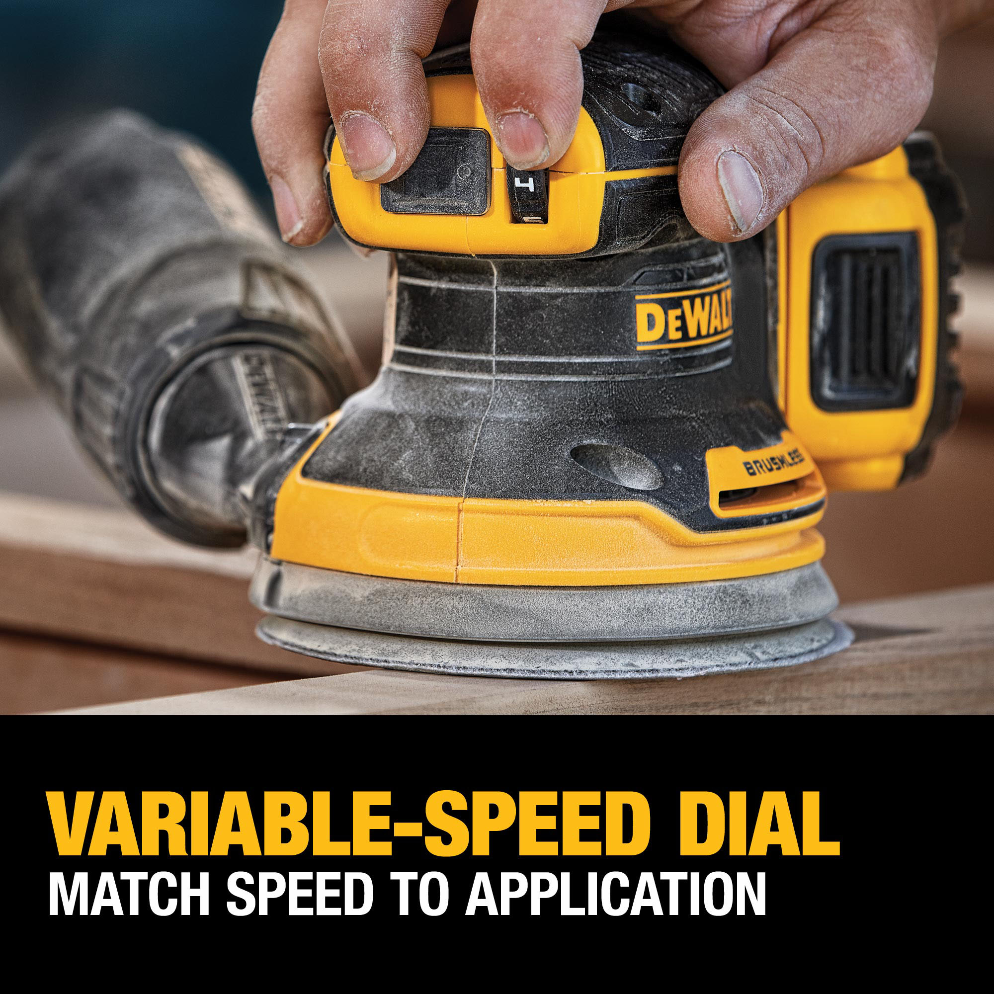 Lijadora Orbital Inalámbrica DEWALT XR 20-Volt Brushless de Velocidad Variable con Administración de Polvo - Batería incluida DCW210D1