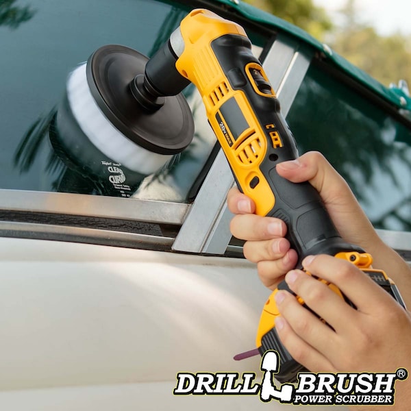 Cepillo para taladro de 5 pulgadas Drillbrush con alimentación de taladro y cerdas de 1/4 de pulgada - 5IN-LIM-BLANCO-CORTO-QC
