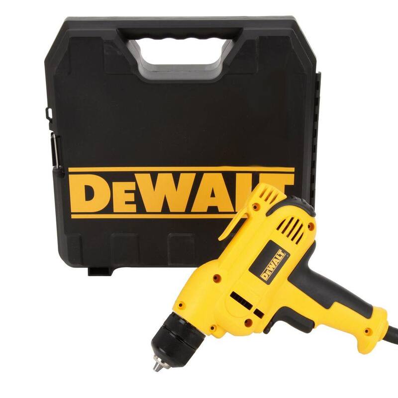 DEWALT Kit de Taladro de 8 Amp 3/8 pulgadas con Velocidad Variable y Reversa en Mango Medio con Portabrocas sin Llave - DWD115K